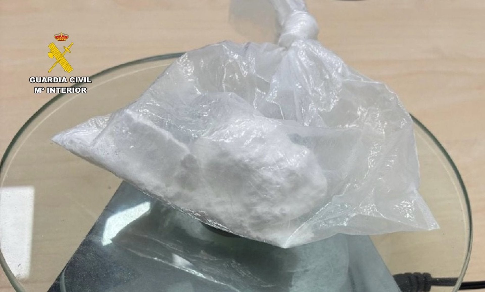 Detenido por tráfico de drogas y por morder y dar un cabezazo a agentes cerca de Oliva de Plasencia Detenido por tráfico de drogas y por morder y dar un cabezazo a agentes cerca de Oliva de Plasencia
