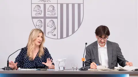 Vaquero y Mas durante su comparecencia en el Pignatelli Vaquero y Mas durante su comparecencia en el Pignatelli