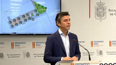 El Ayuntamiento de Granada resuelve las primeras ayudas a la natalidad y la adopción: 233 familias ya han solicitado el cheque bebé de 200 euros El Ayuntamiento de Granada resuelve las primeras ayudas a la natalidad y la adopción: 233 familias ya han solicitado el cheque bebé de 200 euros