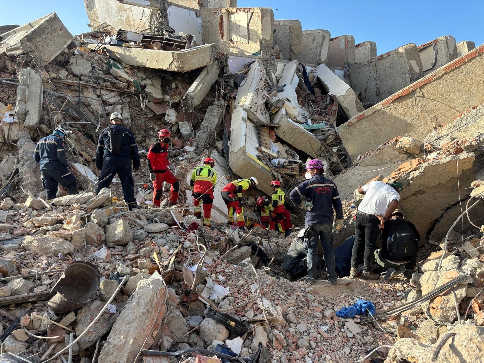 Exteriores eleva a 29 los españoles muertos en los terremotos de Venezuela Exteriores eleva a 29 los españoles muertos en los terremotos de Venezuela