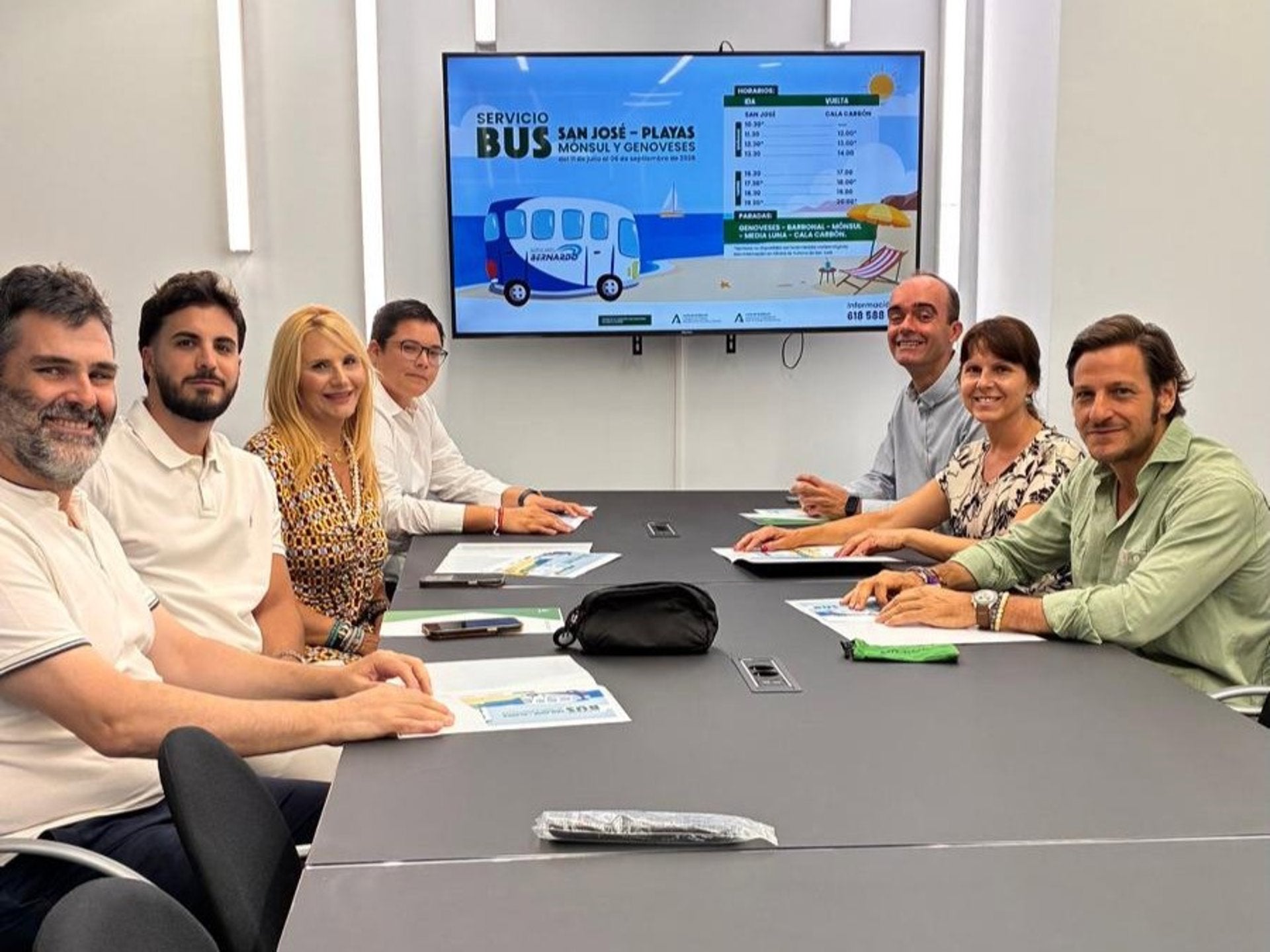 El autobús a las playas de acceso limitado de Cabo de Gata volverá a funcionar desde el 11 de julio El autobús a las playas de acceso limitado de Cabo de Gata volverá a funcionar desde el 11 de julio
