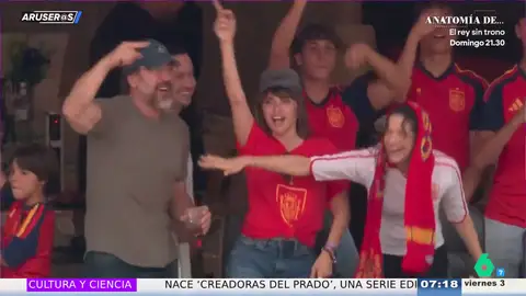Rosalía, Penélope Cruz y Javier Bardem lo dan todo con la victoria de España contra Austria en el Mundial Rosalía, Penélope Cruz y Javier Bardem lo dan todo con la victoria de España contra Austria en el Mundial