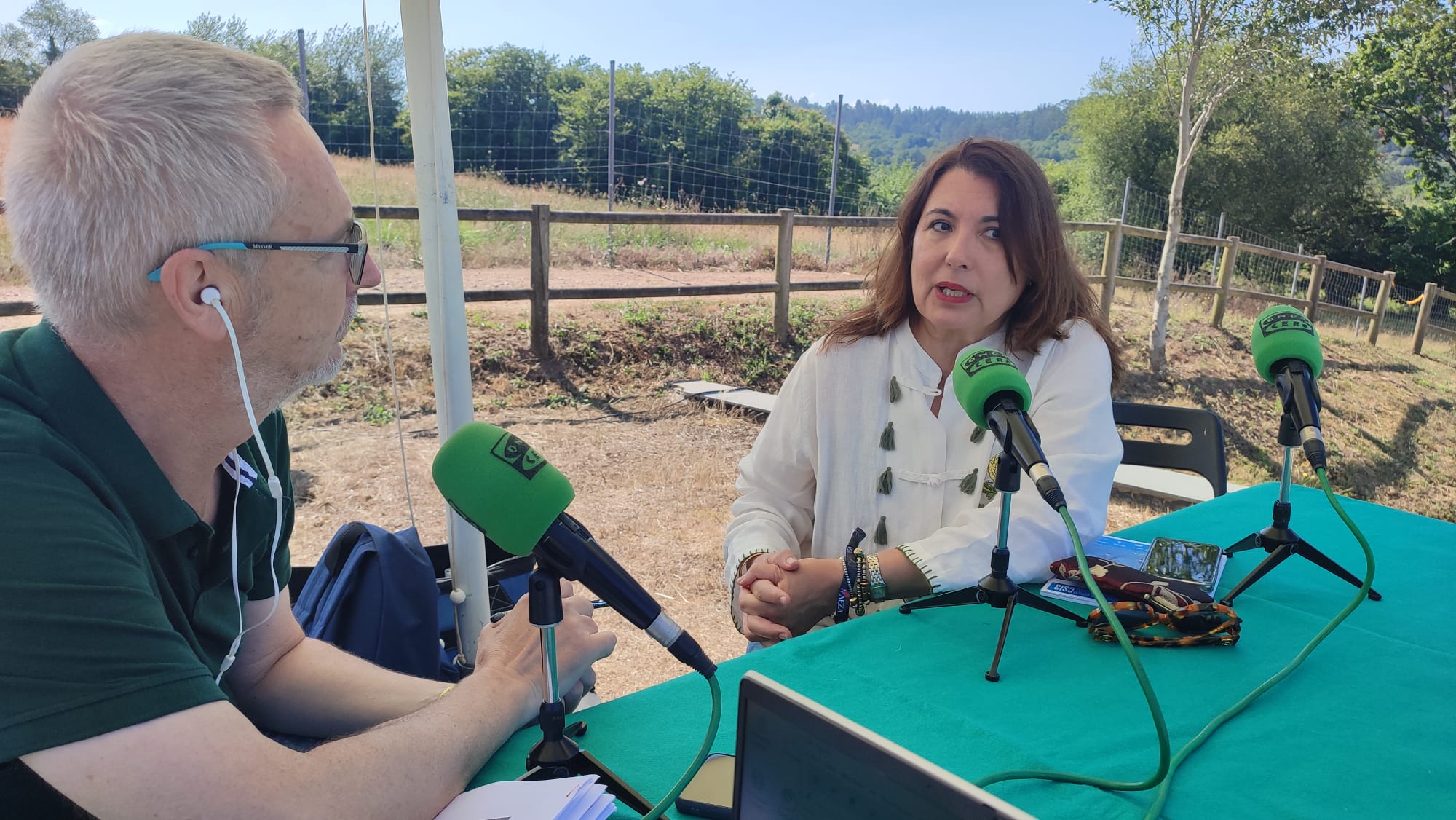 Cruz Maestre en la entrevista con Juan Gancedo Cruz Maestre en la entrevista con Juan Gancedo