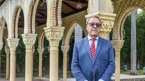 Fallece José Manuel Sánchez, fundador de Doña Francisquita Catering y referente de la gastronomía en Málaga. Fallece José Manuel Sánchez, fundador de Doña Francisquita Catering y referente de la gastronomía en Málaga.
