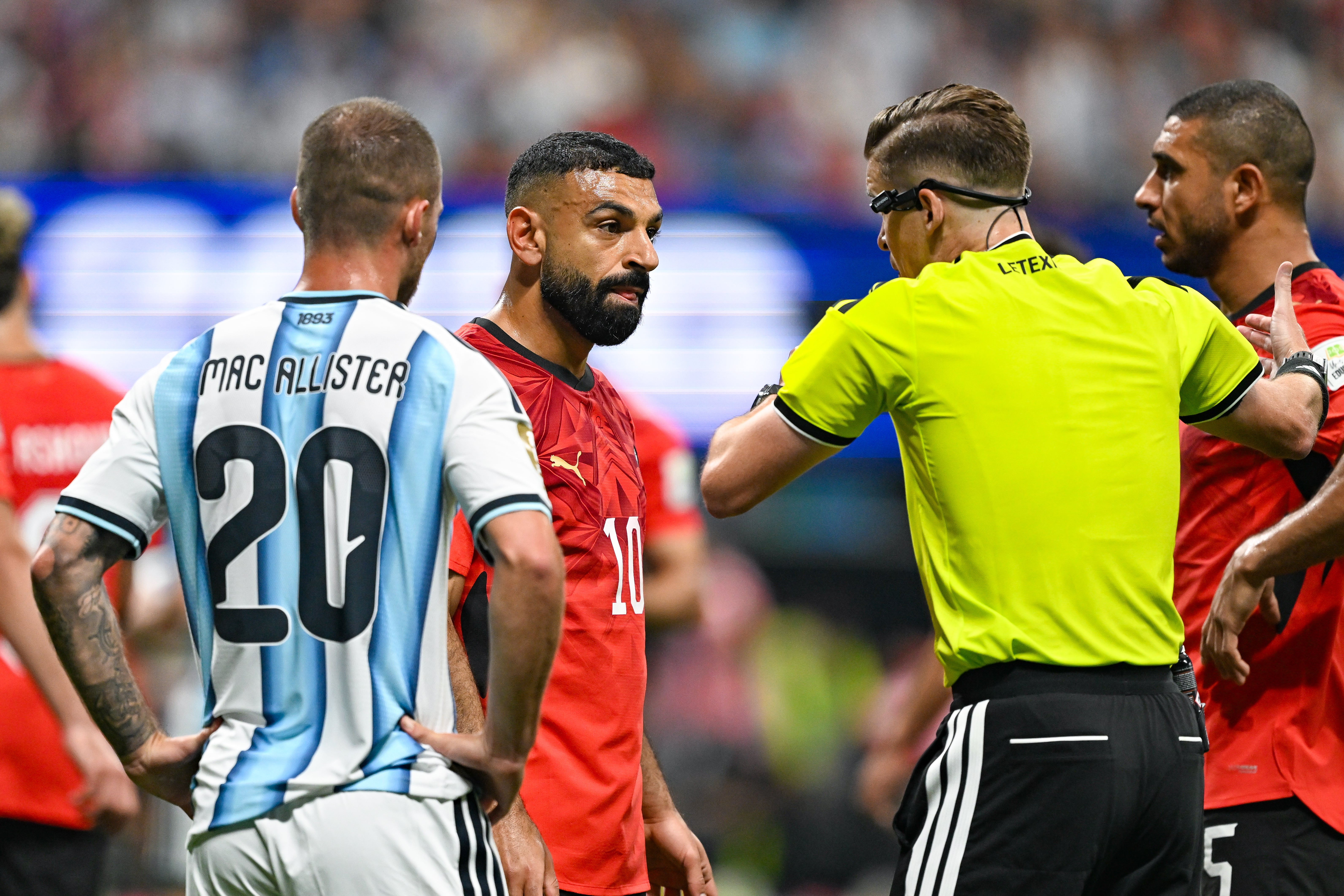 La rajada monumental de Egipto tras el polémico arbitraje ante Argentina: "El torneo está amañado" La rajada monumental de Egipto tras el polémico arbitraje ante Argentina: "El torneo está amañado"