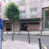 Vecinos del Ensanche de Santiago valoran positivamente que la Diputación haya adquirido el bajo de la Cámara de Comercio y espera que se pueda habilitar para usos culturales y sociales para los vecinos Vecinos del Ensanche de Santiago valoran positivamente que la Diputación haya adquirido el bajo de la Cámara de Comercio y espera que se pueda habilitar para usos culturales y sociales para los vecinos