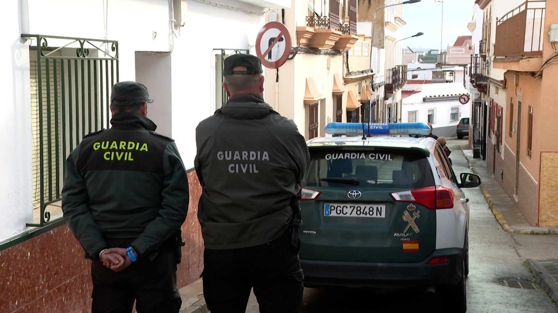 Operación abierta en El Palmar de Troya con 26 detenidos y 24 plantaciones de marihuana desmanteladas Operación abierta en El Palmar de Troya con 26 detenidos y 24 plantaciones de marihuana desmanteladas
