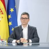 El ministro de Presidencia, Justicia y Relaciones con las Cortes, Félix Bolaños, durante una rueda de prensa tras el Consejo de Ministros.