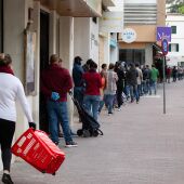 Cáritas atiende a unas tres mil personas cada año