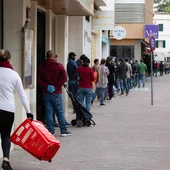 Cáritas atiende a unas tres mil personas cada año Cáritas atiende a unas tres mil personas cada año
