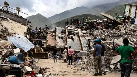 El Parlamento de Canarias muestra su "profundo pesar" por los terremotos en Venezuela y llama a la "solidaridad" El Parlamento de Canarias muestra su "profundo pesar" por los terremotos en Venezuela y llama a la "solidaridad"