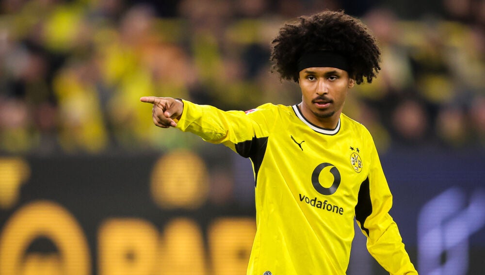 Karim Adeyemi, durante un partido con el Borussia Dortmund.