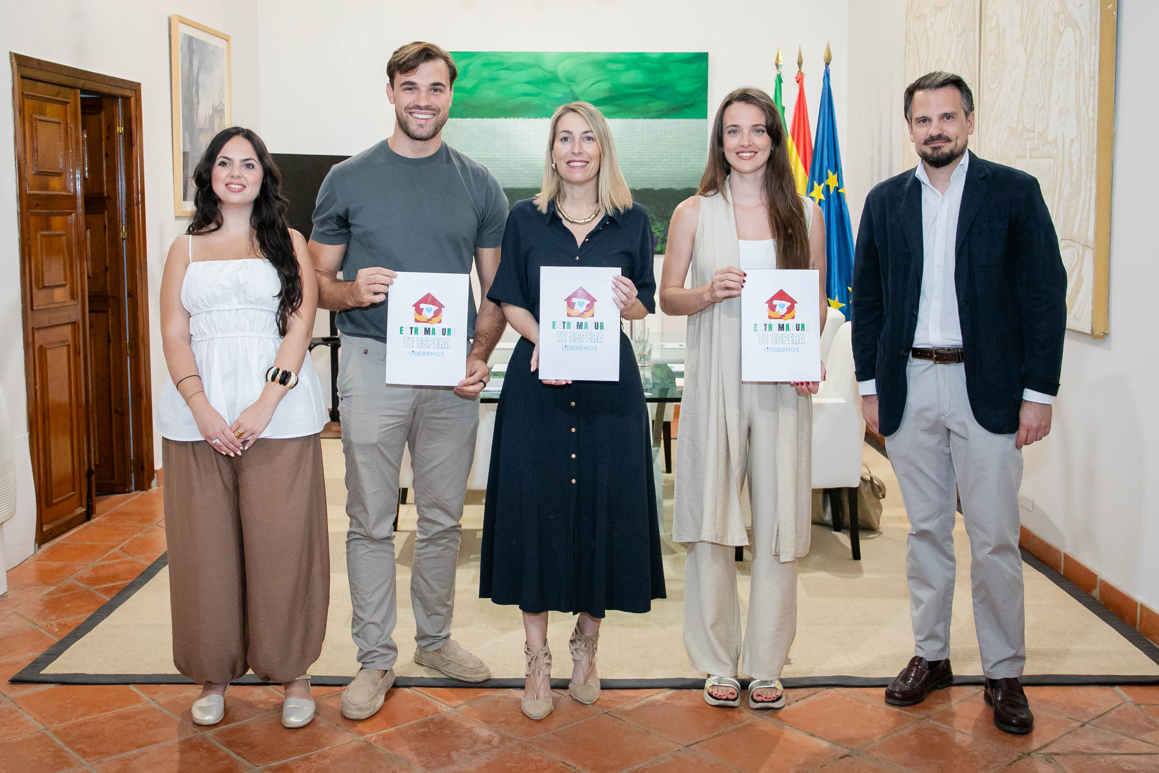 María Guardiola aborda con 'Lideremos' nuevas medidas para la atracción de jóvenes, el emprendimiento y el retorno del talento María Guardiola aborda con 'Lideremos' nuevas medidas para la atracción de jóvenes, el emprendimiento y el retorno del talento