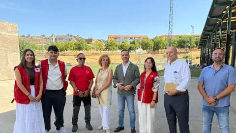 Fernández Calle remarca el "compromiso" de la Junta con la protección a la infancia y a las familias Fernández Calle remarca el "compromiso" de la Junta con la protección a la infancia y a las familias