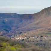 Los vecinos de El Cardoso de la Sierra cumplen una semana sin cobertura telefónica e internet
