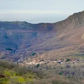 Los vecinos de El Cardoso de la Sierra cumplen una semana sin cobertura telefónica e internet Los vecinos de El Cardoso de la Sierra cumplen una semana sin cobertura telefónica e internet