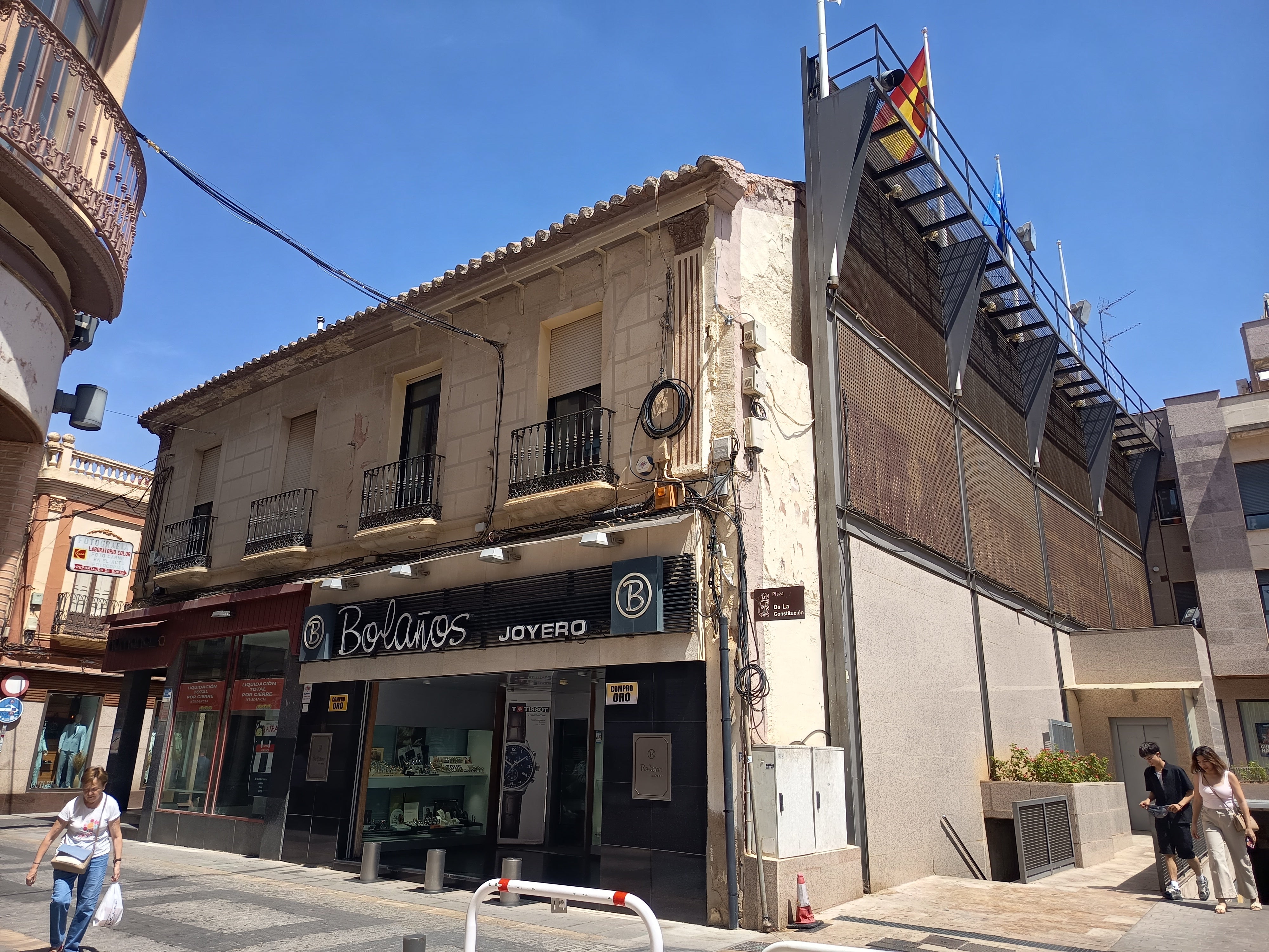 Jesús Martín, alcalde de Valdepeñas: "Tomar la decisión de la demolición, si se tomara, correspondería a mi persona" Jesús Martín, alcalde de Valdepeñas: "Tomar la decisión de la demolición, si se tomara, correspondería a mi persona"