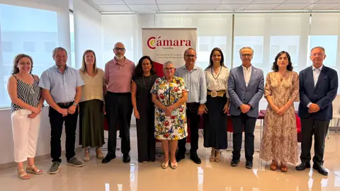 La Cámara de Comercio de Castellón premia la internacionalización y el compromiso social de sus empresas La Cámara de Comercio de Castellón premia la internacionalización y el compromiso social de sus empresas