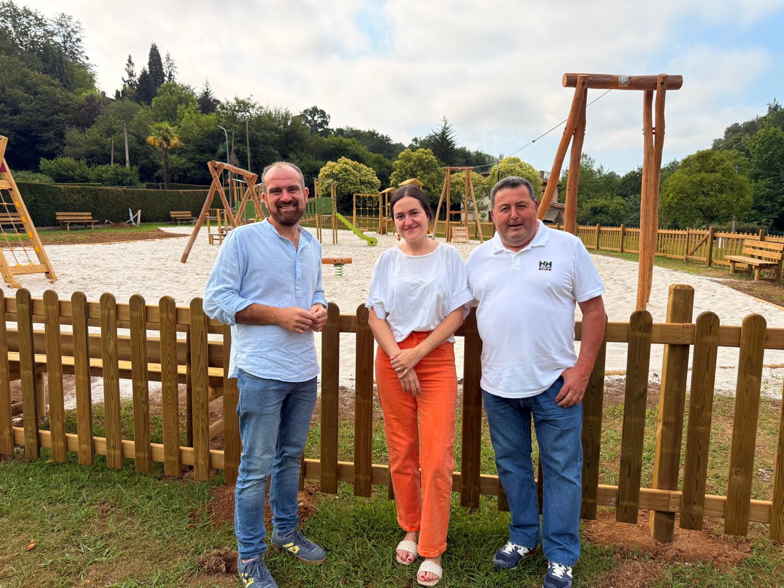 Entran en servicio las mejoras realizadas entorno del santuario de la Virgen de la Cueva, en Infiesto, tras una inversión de 342.000 euros Entran en servicio las mejoras realizadas entorno del santuario de la Virgen de la Cueva, en Infiesto, tras una inversión de 342.000 euros