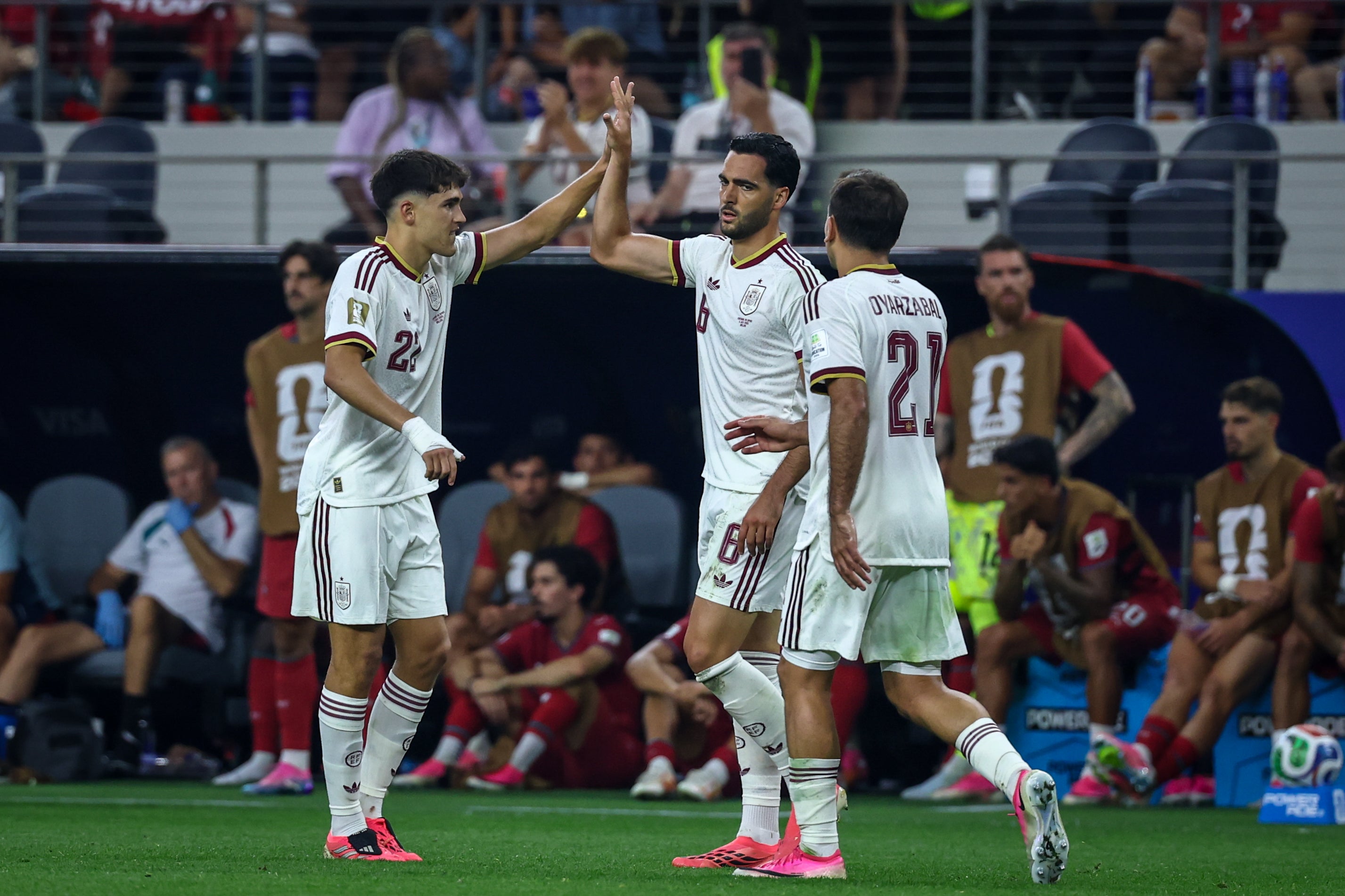 Alineación de España hoy contra Bélgica: de la Fuente hace un cambio en el once Alineación de España hoy contra Bélgica: de la Fuente hace un cambio en el once