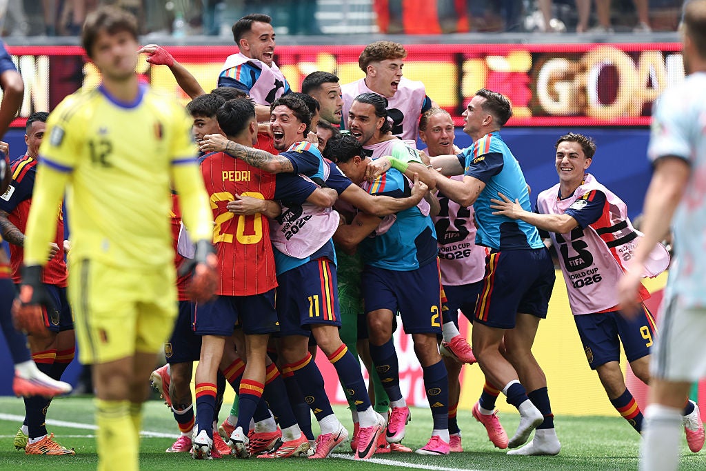 España vuelve a creer en los milagros gracias Merino y derriba a Bélgica, así vivimos los goles en Radioestadio España vuelve a creer en los milagros gracias Merino y derriba a Bélgica, así vivimos los goles en Radioestadio