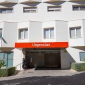 Los hospitales Vithas de Alicante alertan de los riesgos de zambullirse en aguas poco profundas