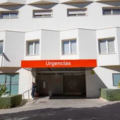 Los hospitales Vithas de Alicante alertan de los riesgos de zambullirse en aguas poco profundas Los hospitales Vithas de Alicante alertan de los riesgos de zambullirse en aguas poco profundas