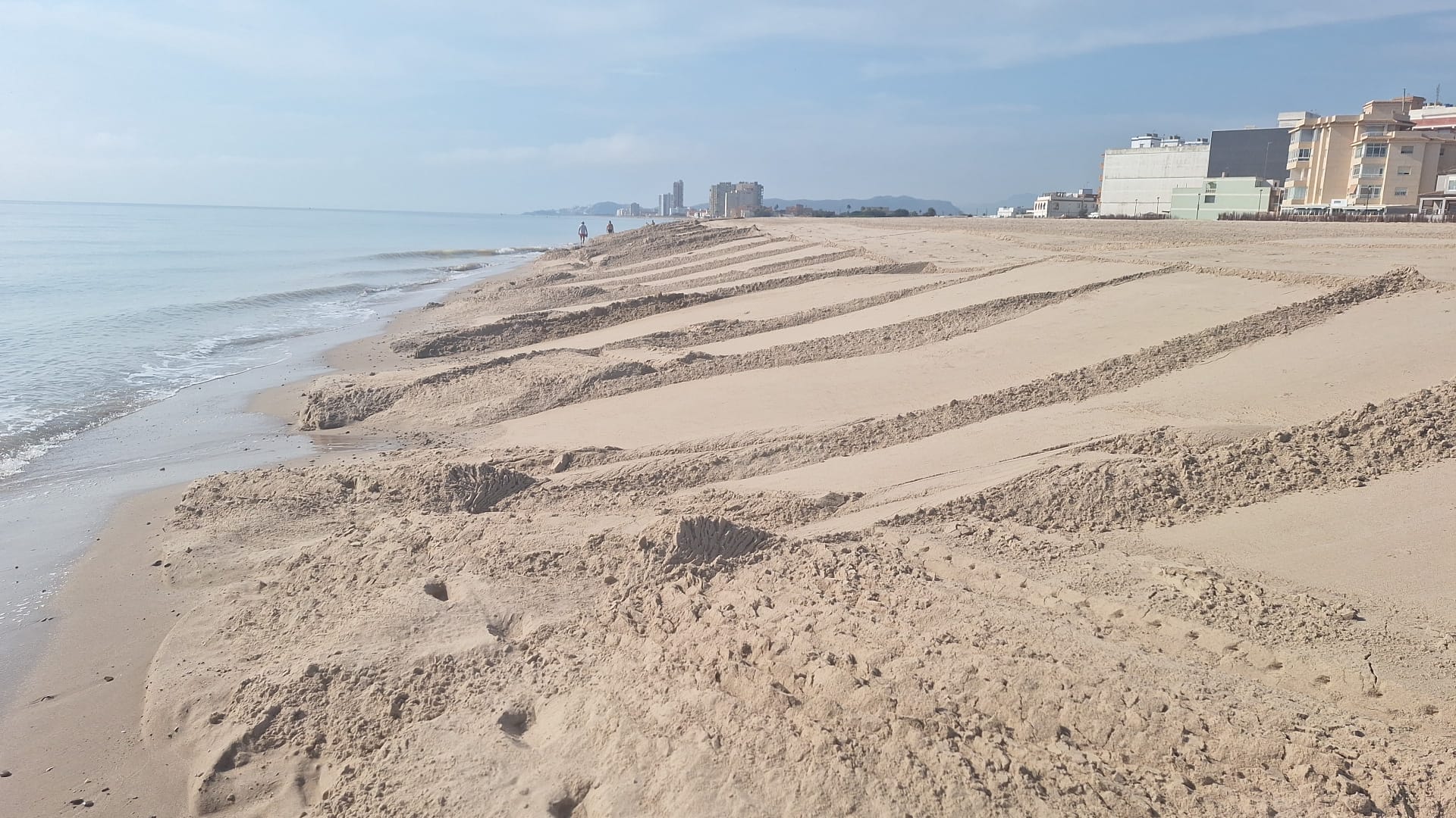 La Diputació elimina el escalón de arena de la playa de Motilla de Sueca episode artwork