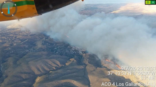 Imágenes aéreas que muestran la devastación del incendio de Los Gallardos (Almería). Imágenes aéreas que muestran la devastación del incendio de Los Gallardos (Almería).