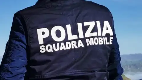 Agente de la Policía de Italia. Agente de la Policía de Italia.