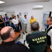 Juanma Moreno visita el Puesto de Mando Avanzado con motivo del incendio de Los Gallardos (Almería). Juanma Moreno visita el Puesto de Mando Avanzado con motivo del incendio de Los Gallardos (Almería).