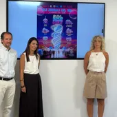 Presentación de 'Sol Market' por Irene Ruiz, concejala de Turismo, y Carlos Bau, gerente de la propuesta. Presentación de 'Sol Market' por Irene Ruiz, concejala de Turismo, y Carlos Bau, gerente de la propuesta.
