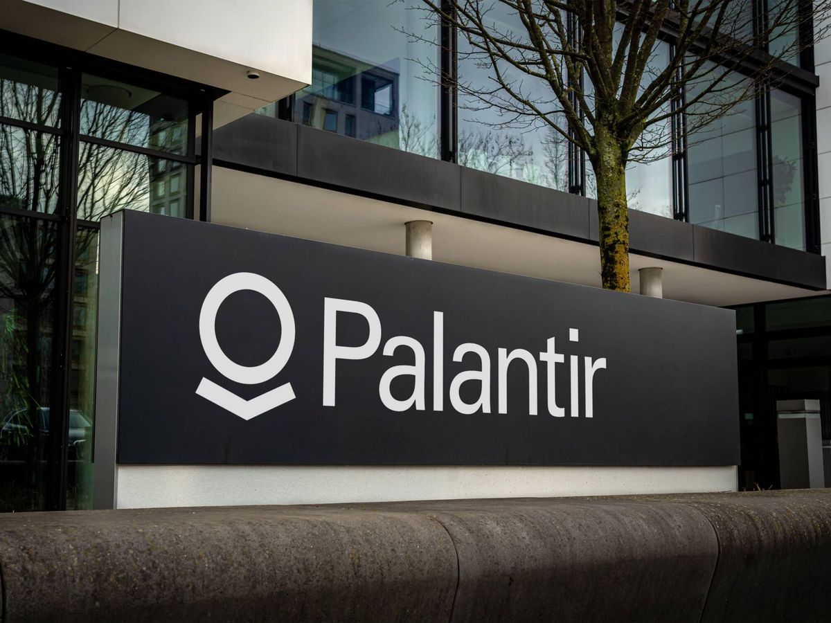 Palantir y Peter Thiel han desembarcado en España Palantir y Peter Thiel han desembarcado en España