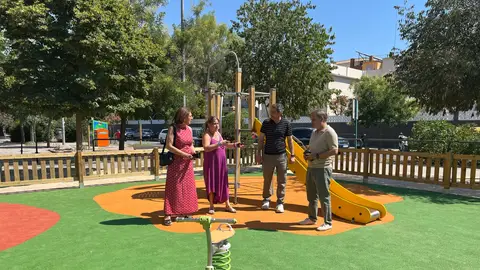 El PSOE reclama renaturalizar los parques infantiles de Granada para crear espacios más saludables y sostenibles El PSOE reclama renaturalizar los parques infantiles de Granada para crear espacios más saludables y sostenibles