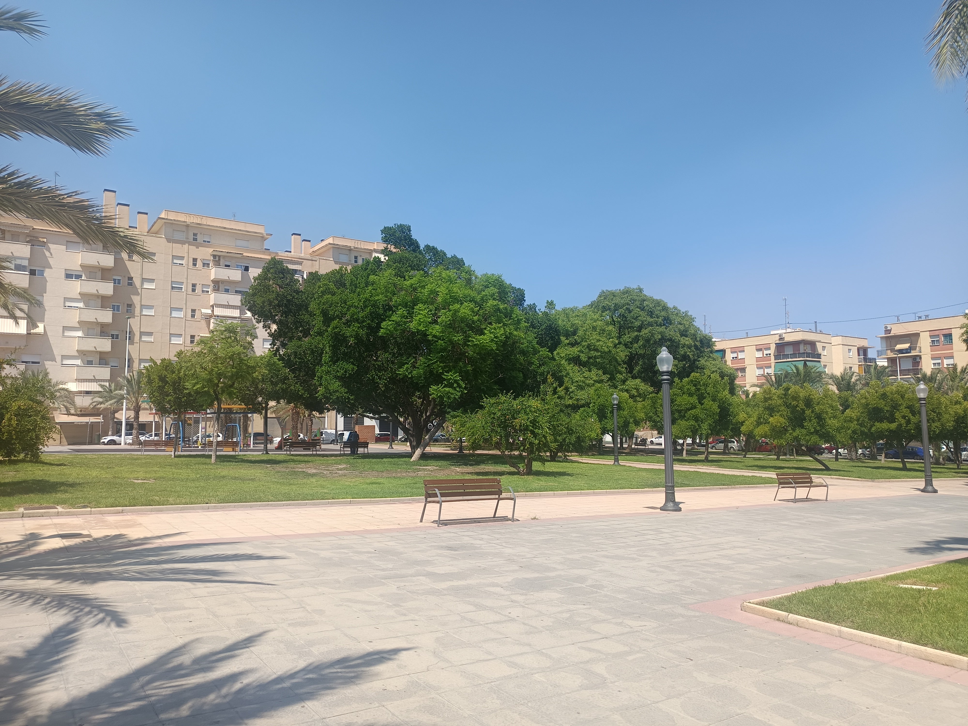 La semana comienza en Elche, Santa Pola y Crevillent con temperaturas sin cambios a la espera que asciendan el miércoles La semana comienza en Elche, Santa Pola y Crevillent con temperaturas sin cambios a la espera que asciendan el miércoles