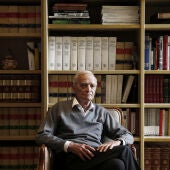 Imagen de archivo del escritor Luis Goytisolo 