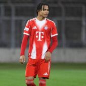 Julien Yanda, con la camiseta del Bayern de Múnich. 