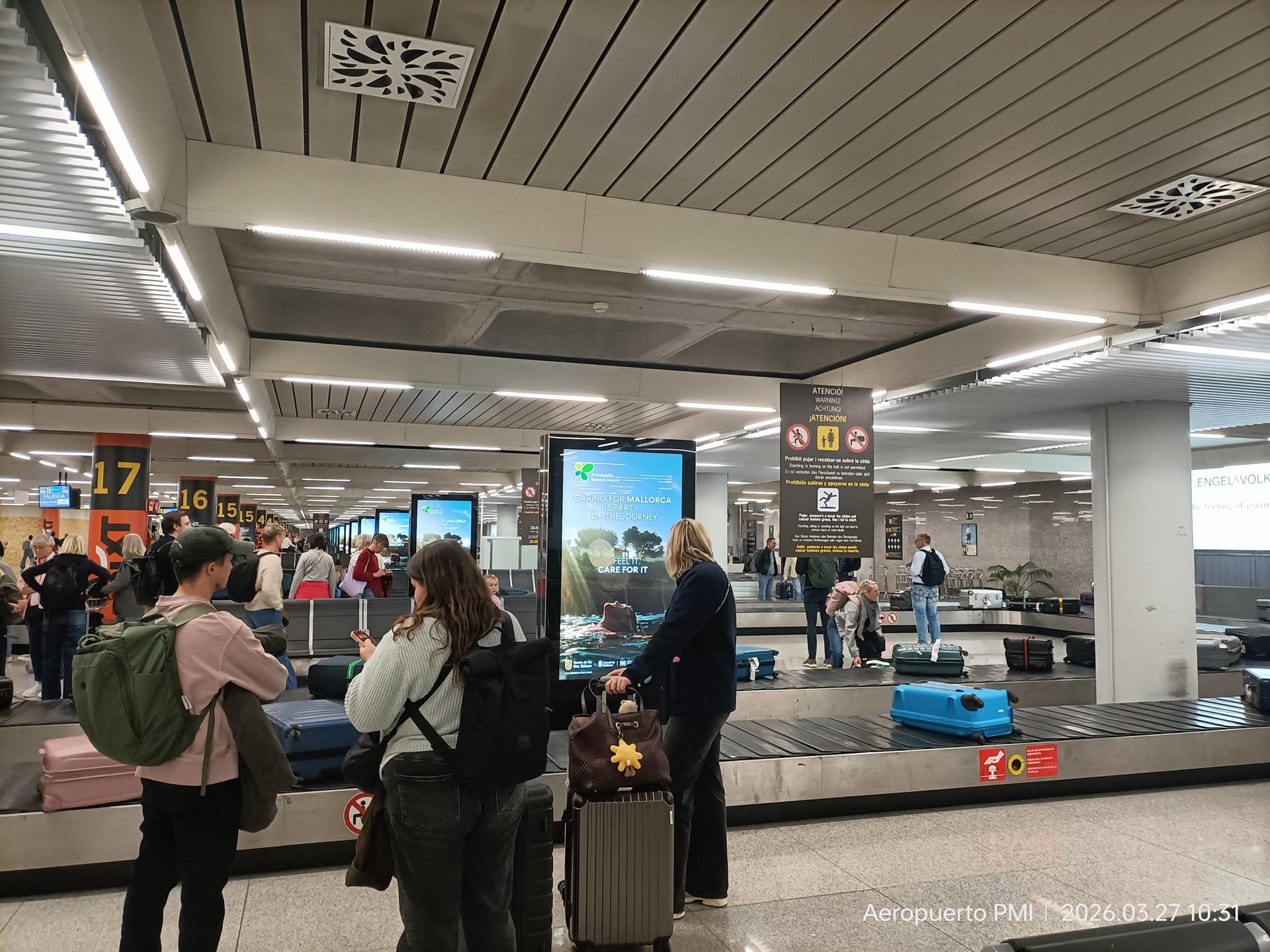 El aeropuerto de Palma registra 4,29 millones de pasajeros en junio, un 1,6% más que en junio de 2025 El aeropuerto de Palma registra 4,29 millones de pasajeros en junio, un 1,6% más que en junio de 2025