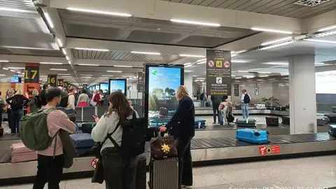 El aeropuerto de Palma registra 4,29 millones de pasajeros en junio, un 1,6% más que en junio de 2025 El aeropuerto de Palma registra 4,29 millones de pasajeros en junio, un 1,6% más que en junio de 2025