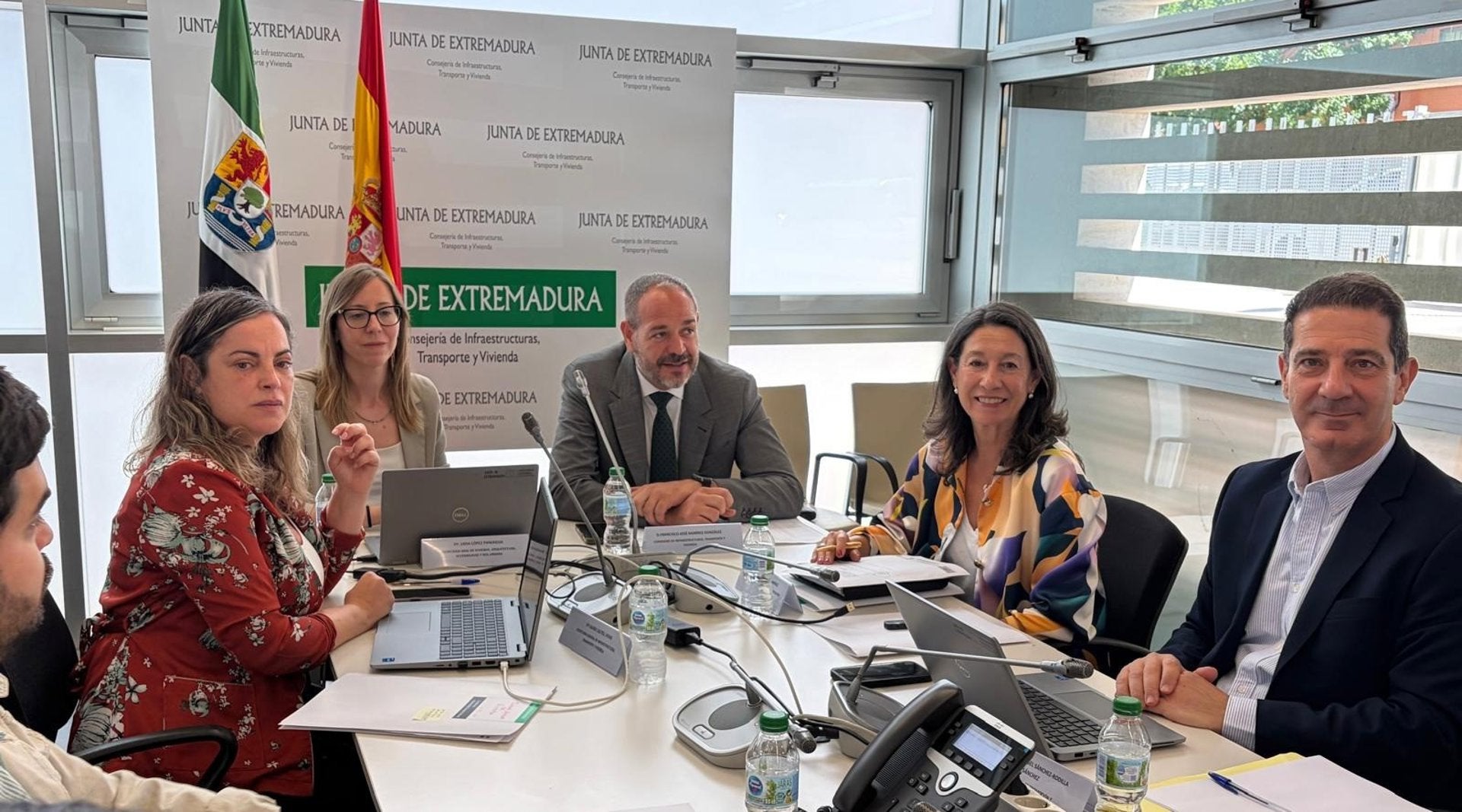 El Consejo Asesor de Vivienda aborda el nuevo Plan de Vivienda y una línea de ayudas para mejorar la accesibilidad El Consejo Asesor de Vivienda aborda el nuevo Plan de Vivienda y una línea de ayudas para mejorar la accesibilidad