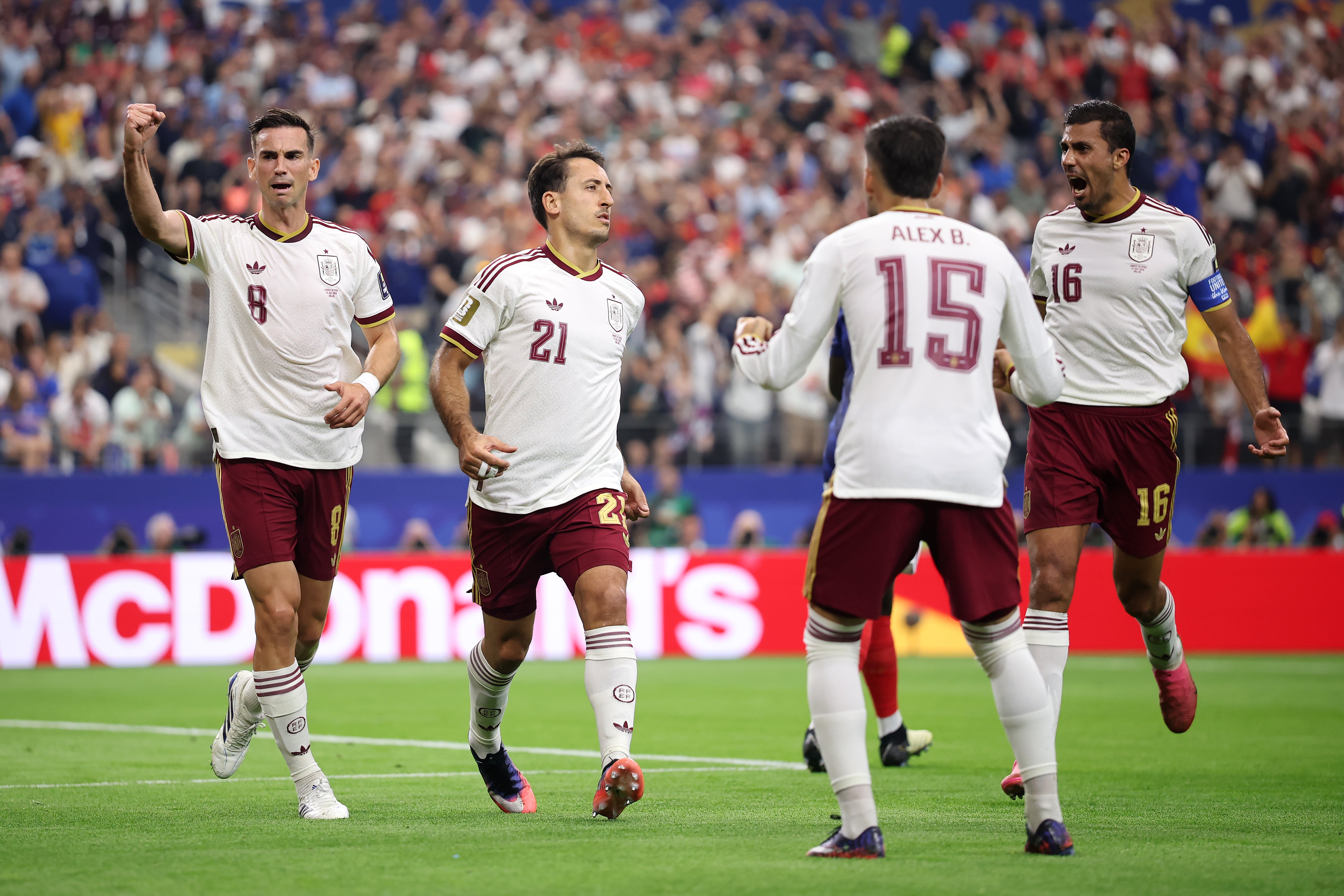 Oyarzabal celebra el gol ante Francia Oyarzabal celebra el gol ante Francia