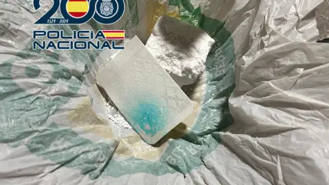 La Policía Nacional desarticula en Elche un grupo dedicado a la venta al menudeo de cocaína y marihuana. La Policía Nacional desarticula en Elche un grupo dedicado a la venta al menudeo de cocaína y marihuana.