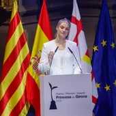 El aplaudido discurso de la princesa Leonor sobre sus influencers favoritos: "Tengo que confesarlo de una vez" El aplaudido discurso de la princesa Leonor sobre sus influencers favoritos: "Tengo que confesarlo de una vez"