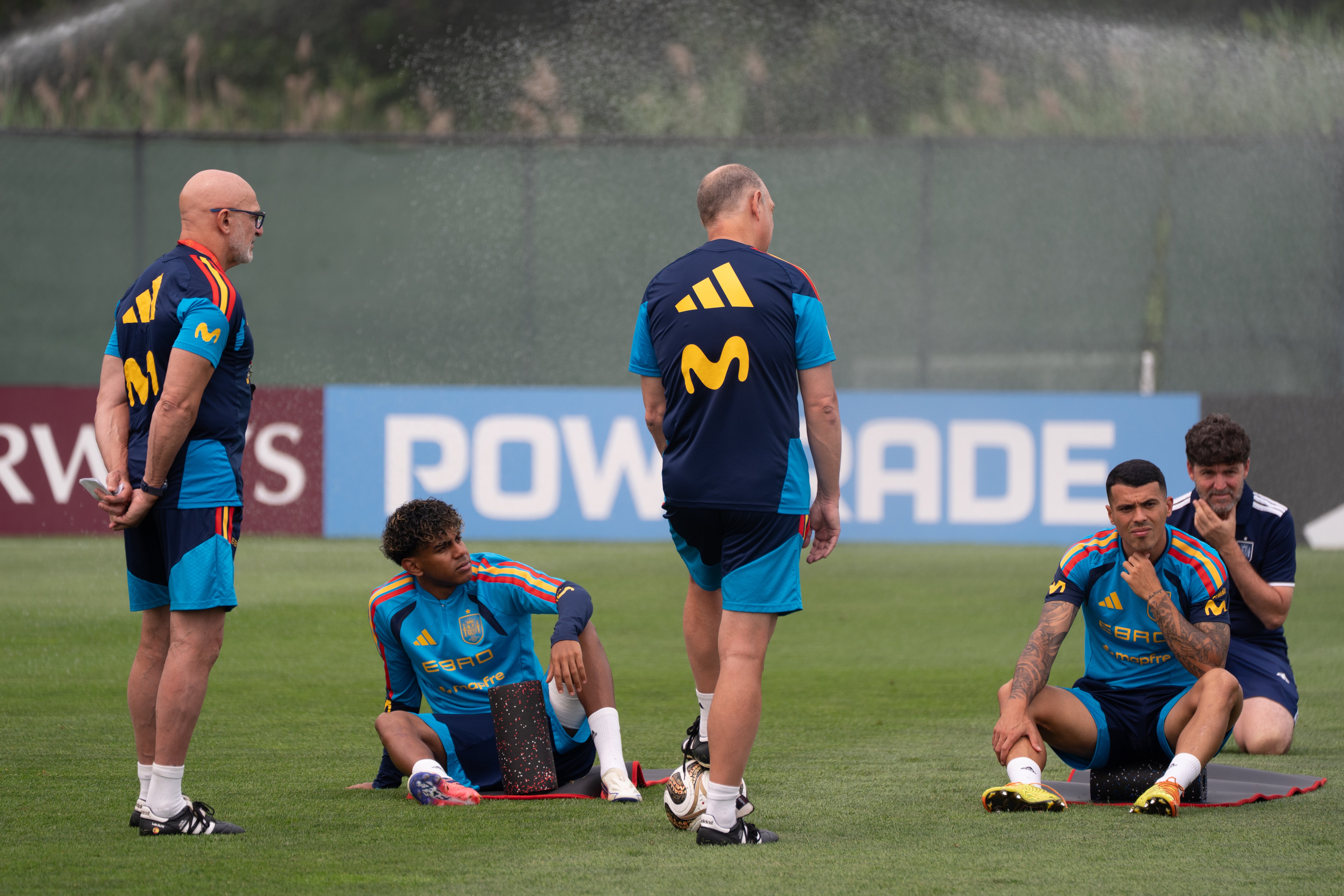 ¿Cómo están Lamine Yamal y Pedro Porro tras el partido de semifinales? Ambos jugadores han entrenado al margen por molestias ¿Cómo están Lamine Yamal y Pedro Porro tras el partido de semifinales? Ambos jugadores han entrenado al margen por molestias