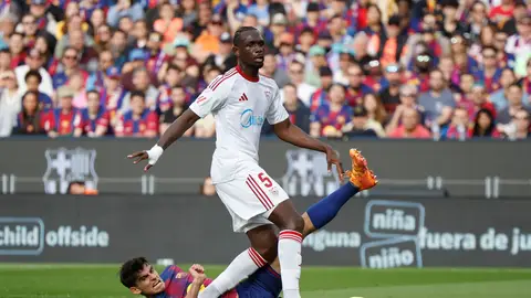 Tanguy Nianzou, en un partido con el Sevilla FC. Tanguy Nianzou, en un partido con el Sevilla FC.