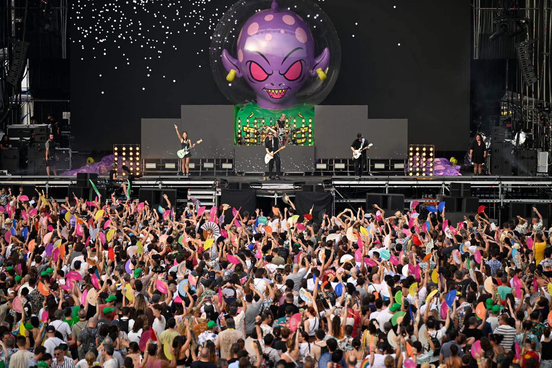 El FIB baja el telón de su trigésimo aniversario con 135.000 asistentes en Benicàssim El FIB baja el telón de su trigésimo aniversario con 135.000 asistentes en Benicàssim
