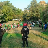 Imagen de la policía en los altercados del parque de Doña Casilda en Bilbao Imagen de la policía en los altercados del parque de Doña Casilda en Bilbao