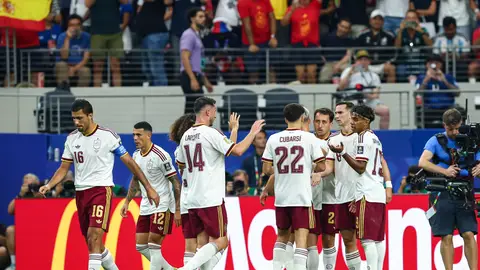 Alineación de España hoy contra Argentina: estos son los once elegidos por Luis de la Fuente para la gran final Alineación de España hoy contra Argentina: estos son los once elegidos por Luis de la Fuente para la gran final