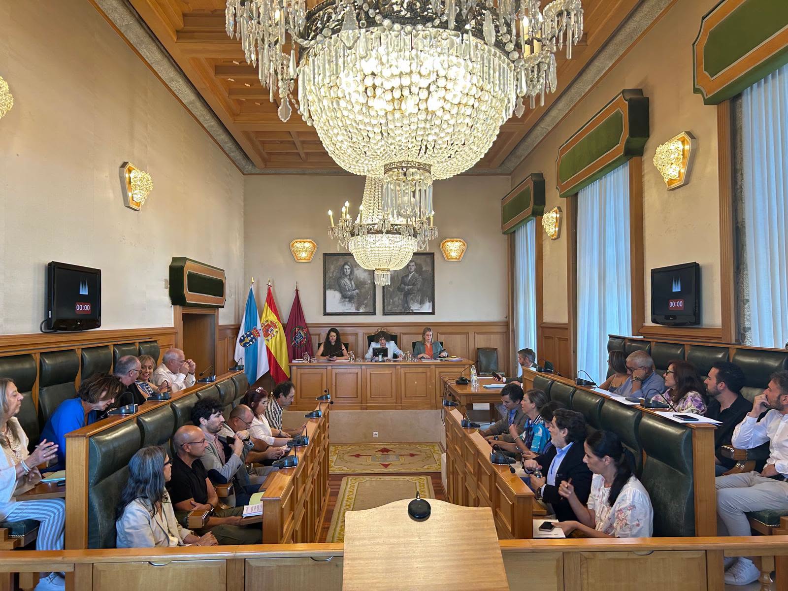 El Concello de Santiago aprueba el 6 de mayo y el 16 de agosto de 2027 como festivos locales El Concello de Santiago aprueba el 6 de mayo y el 16 de agosto de 2027 como festivos locales
