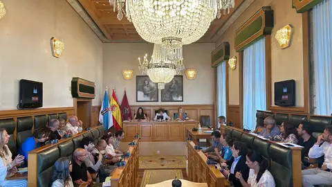 El Concello de Santiago aprueba el 6 de mayo y el 16 de agosto de 2027 como festivos locales El Concello de Santiago aprueba el 6 de mayo y el 16 de agosto de 2027 como festivos locales